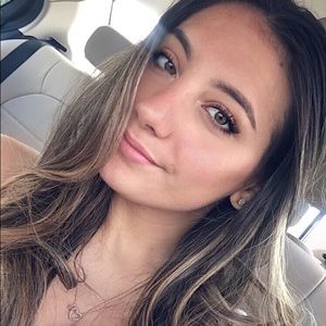 Meet your Posher, Alexa